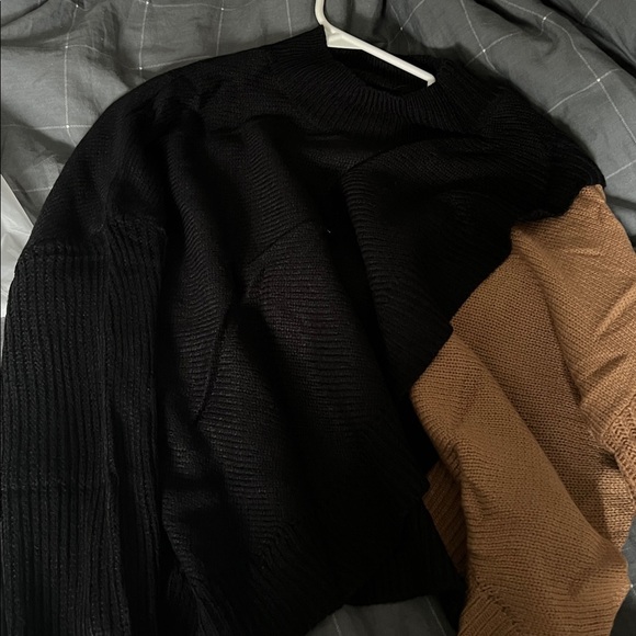 Two-Tone Black and Brown Sweater - Picture 5 of 6